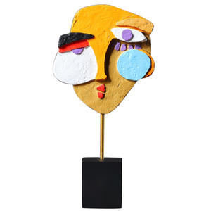 2021-Amazon hot sale Nordic creative abstract face Resin home decoration modern living room table desktop home decor