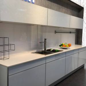 Europe Standard Made In China Modern Customized Kitchen Cabinet Mdf Uv Home Improvement