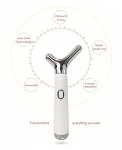 mini home use Beauty device dermaplaning facial vibration heating face Massager shape V face