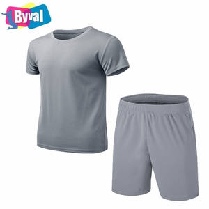 Custom Summer breathable sportswear men's workout clothes quick drying sports suit short sleeved T-shirt and shorts for men