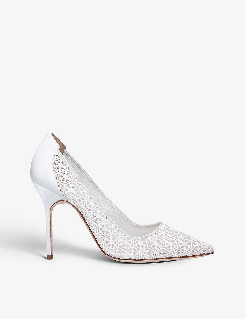 BBLA 105 lace courts