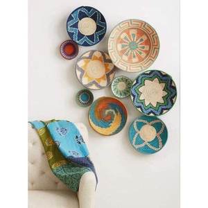 Round hand woven wall decorations Wall Hanging Basket Rattan Wall Decor For Living Room or Bedroom Home Decor